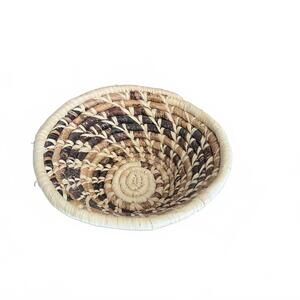 Handwoven Natural Fiber Decorative Basket Bowl